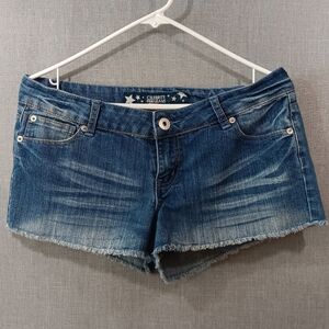 Celebrity Pink‎ Y2K Short Shorts Blue Jean Cut off Denim Stretch Fringe SZ 9